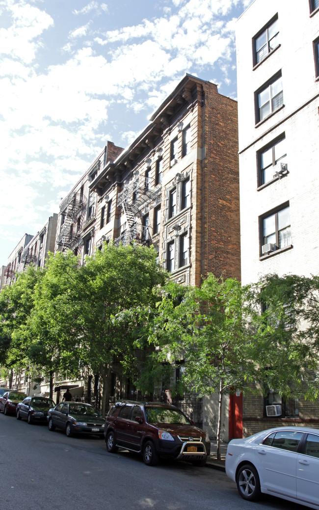 526-528 W 139th St in New York, NY - Building Photo - Building Photo