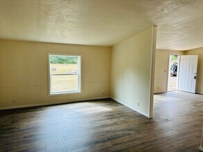 14401 NE 319th St in Battle Ground, WA - Building Photo - Building Photo