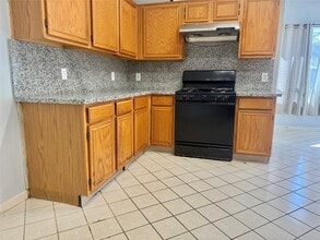 8819 Diamond Lake Ln in Houston, TX - Building Photo - Building Photo