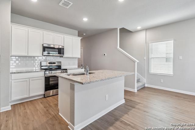 3921 Abbott Pass in Saint Hedwig, TX - Building Photo - Building Photo