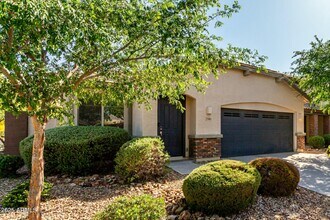 2981 E Nighthawk Wy in Phoenix, AZ - Building Photo - Building Photo