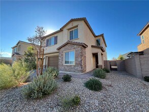 9839 Berkley Brk Ct in Las Vegas, NV - Building Photo - Building Photo