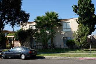 921 S Citron St in Anaheim, CA - Building Photo - Building Photo