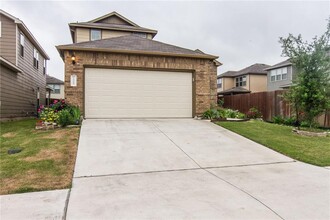 16009 Hawthorne Heights Trail in Austin, TX - Building Photo - Building Photo
