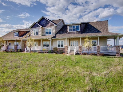 property at 958 Parkland Dr