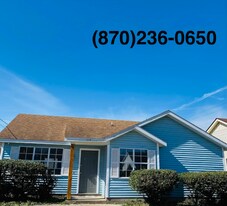 1110 N 28th St in Paragould, AR - Building Photo