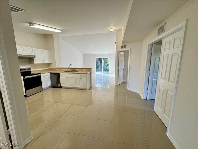 property at 10743 Robinson St