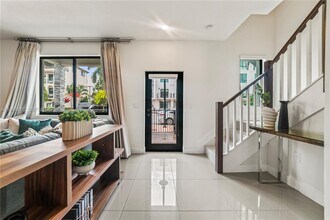 4741 NW 84th Ave in Doral, FL - Building Photo - Building Photo