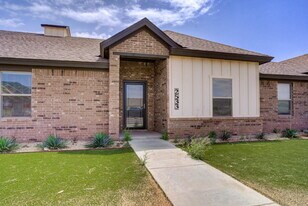2529 137th St in Lubbock, TX - Building Photo