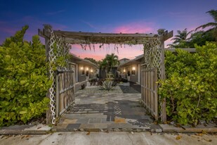 1035 - 1037-1037 NE 32nd St, Unit TQR in Oakland Park, FL - Building Photo