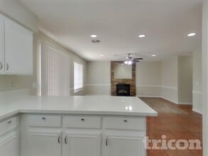 3632 Mountain River St in Las Vegas, NV - Building Photo - Building Photo