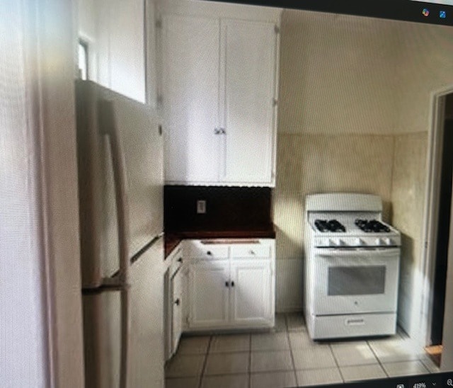 1836 W 73rd St, Unit 1836 in Los Angeles, CA - Building Photo - Building Photo