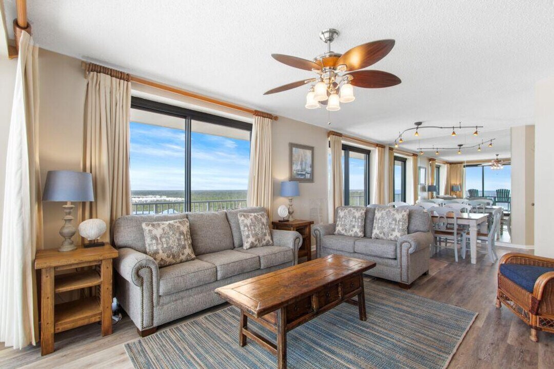 24770 Perdido Beach Blvd in Orange Beach, AL - Foto de edificio