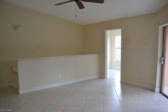 194 Santa Clara Dr in Naples, FL - Building Photo - Building Photo