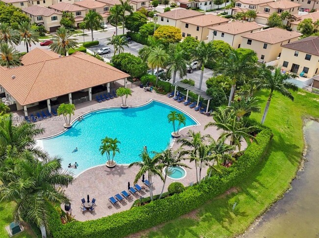 8952 W 35th Ln in Hialeah, FL - Building Photo - Building Photo