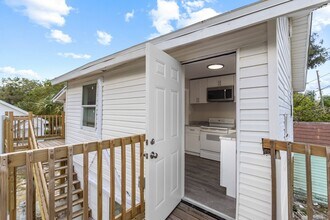 3487 16th Ave S in St. Petersburg, FL - Building Photo - Building Photo