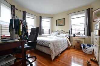 73 Leicester St, Unit 1 in Boston, MA - Building Photo - Building Photo