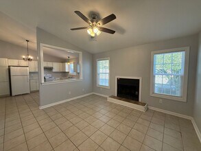 747 Pinewood Dr in Jacksonville, NC - Building Photo - Building Photo