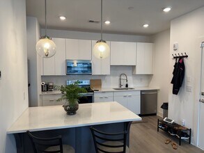 1609 Marshall Hollow Dr in Nashville, TN - Foto de edificio - Building Photo