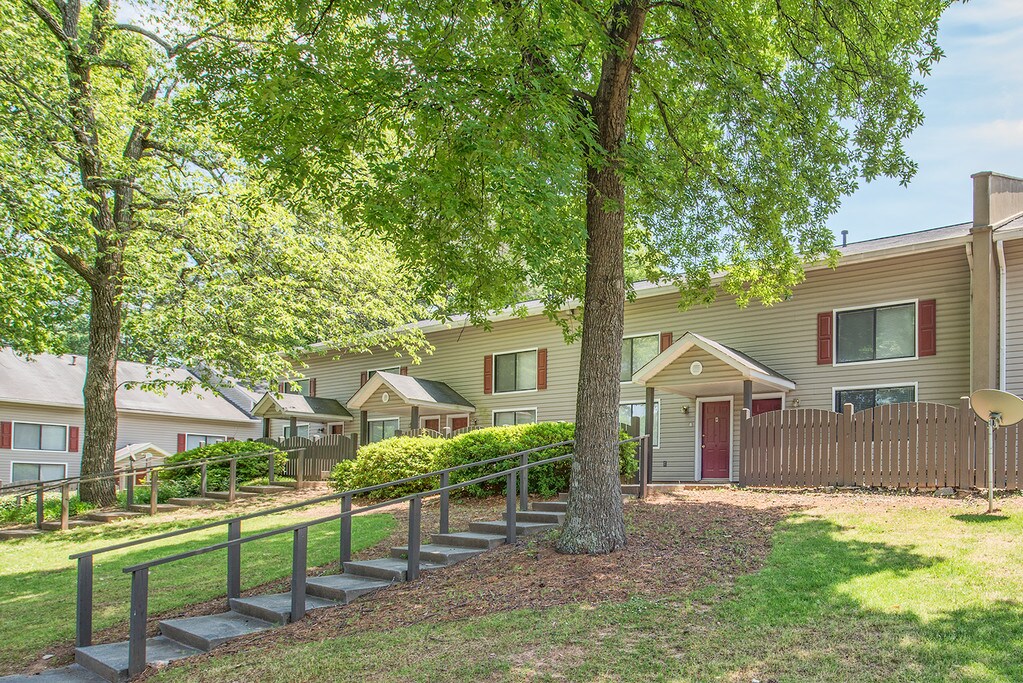 Sage Pointe Apartments in Clarkston, GA