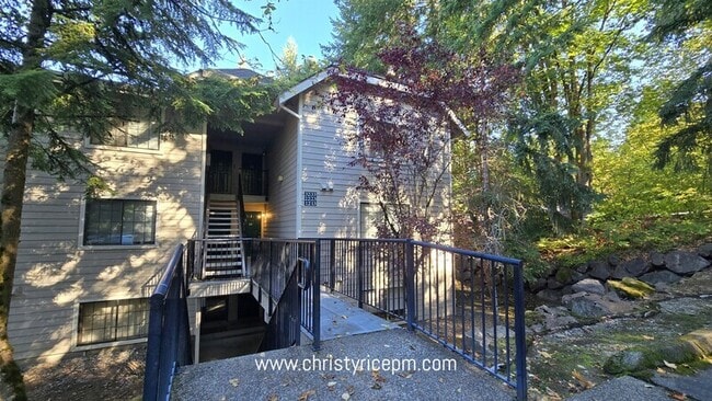 property at 12515 NE 116th St