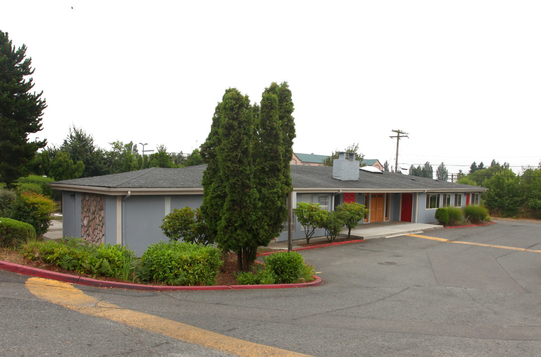 Olympic View Apartments in Seatac, WA - Building Photo