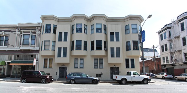 130-152 Gough St in San Francisco, CA - Building Photo - Building Photo