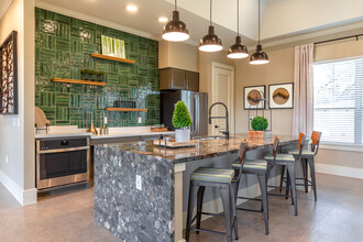 The Residences at Lake Waco '(55+ Community) in Waco, TX - Foto de edificio - Interior Photo