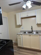 1630 Outer Dr E in Detroit, MI - Building Photo - Building Photo
