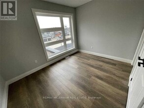 550 Fairway Rd in Woodstock, ON - Building Photo - Building Photo