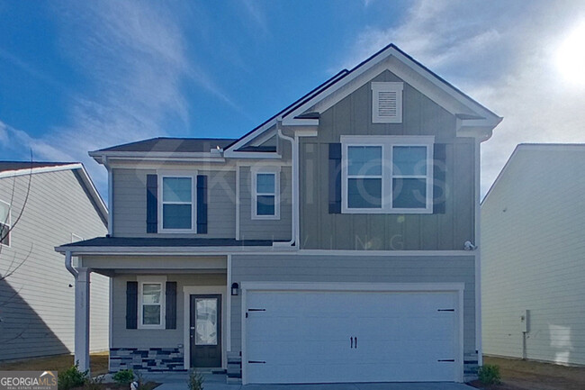 property at 135 English Oak Ln