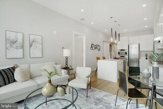 801 N Fairfax St in Alexandria, VA - Building Photo - Building Photo