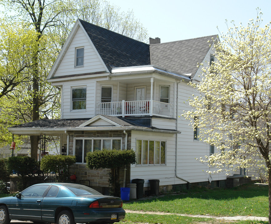 1701 Capouse Ave in Scranton, PA - Foto de edificio