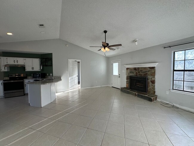 1500 Kruse Dr in Fort Walton Beach, FL - Building Photo - Building Photo