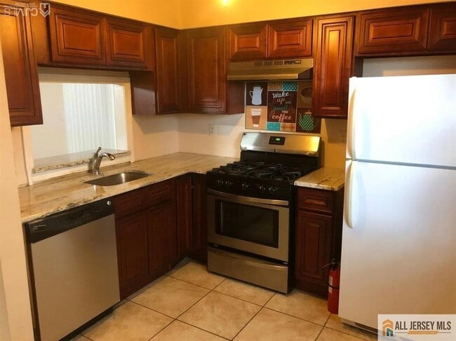 property at 501 Woodbridge Commons Way