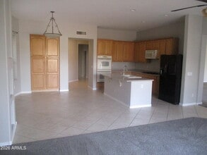 2926 W Eastman Dr in Anthem, AZ - Building Photo - Building Photo