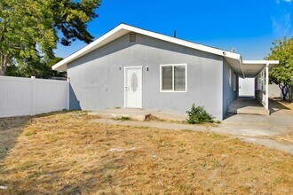 4848 Doane Ave in Riverside, CA - Foto de edificio - Building Photo