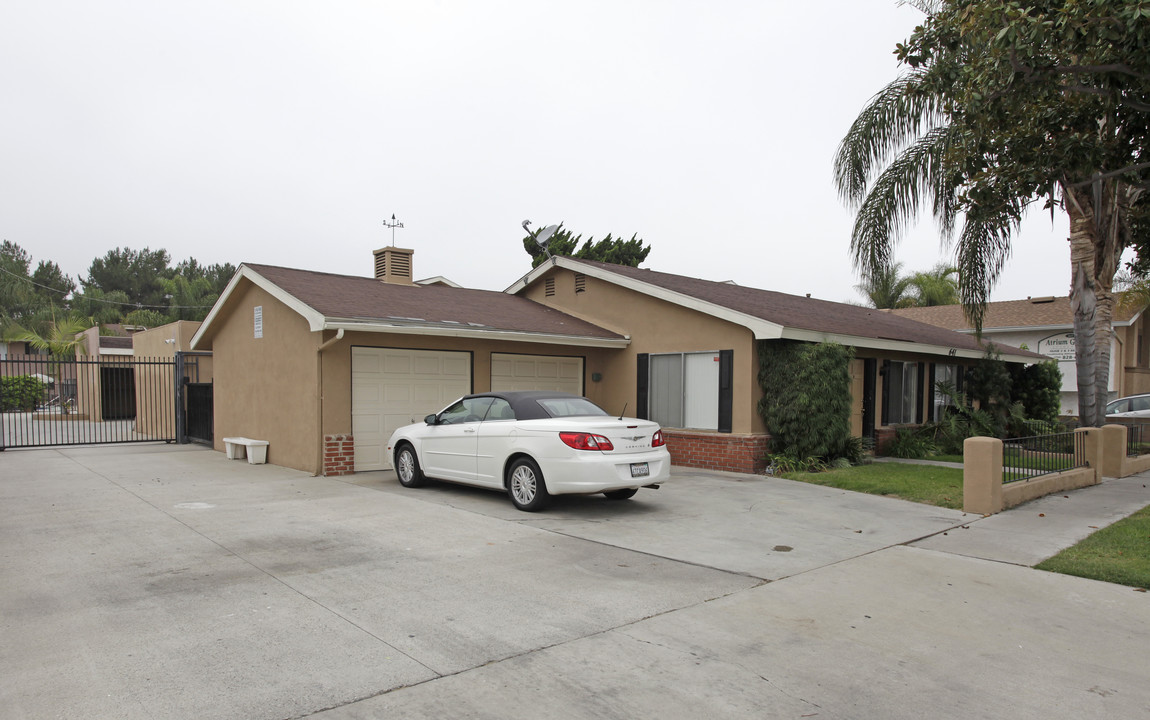 641 S Velare St in Anaheim, CA - Building Photo