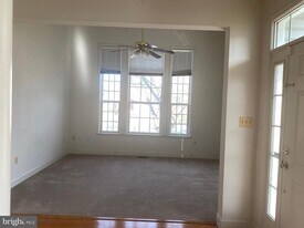 1017 Llano Dr in La Plata, MD - Building Photo