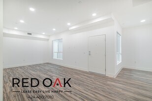 4000 Mont Clair St in Los Angeles, CA - Building Photo