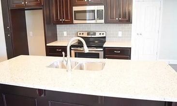 10 Ivy Cross in Smiths Station, AL - Building Photo - Building Photo