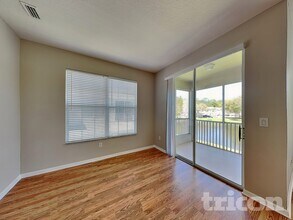 14038 Waterville Cir in Tampa, FL - Building Photo - Building Photo