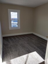 1007 9th Ave, Unit B in Union Grove, WI - Building Photo - Building Photo