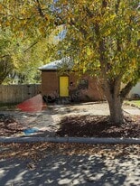 38 Cascade Ave in Alamosa, CO - Building Photo