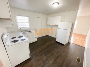 205 King St in Greenville, SC - Foto de edificio - Building Photo