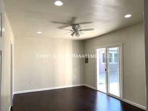 2360 Golden Ave in Long Beach, CA - Building Photo - Building Photo