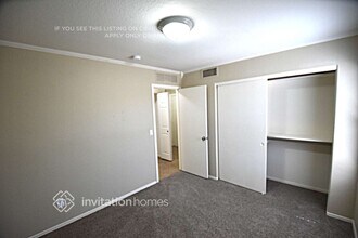 2361 E Pinto Dr in Gilbert, AZ - Building Photo - Building Photo