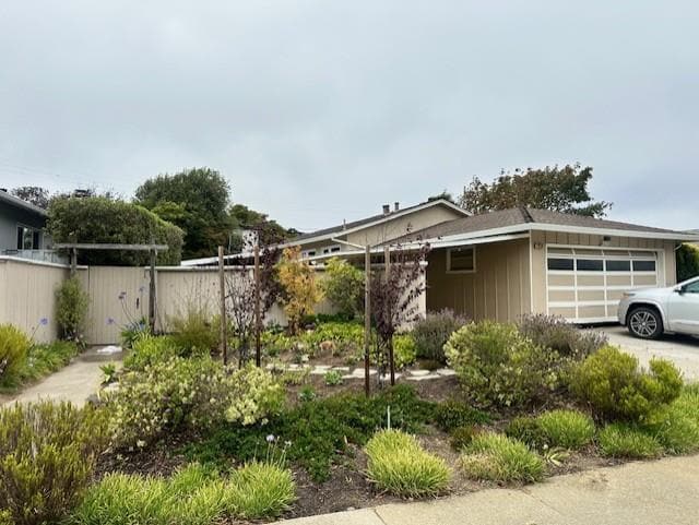 property at 2650 Fleetwood Dr