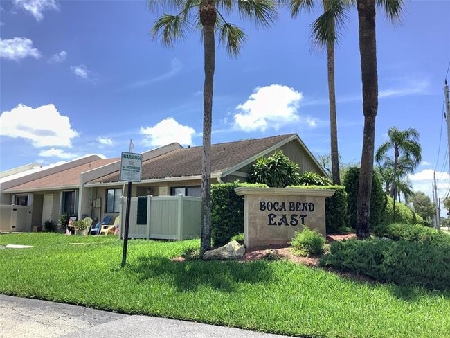 10128 Boca Bend E