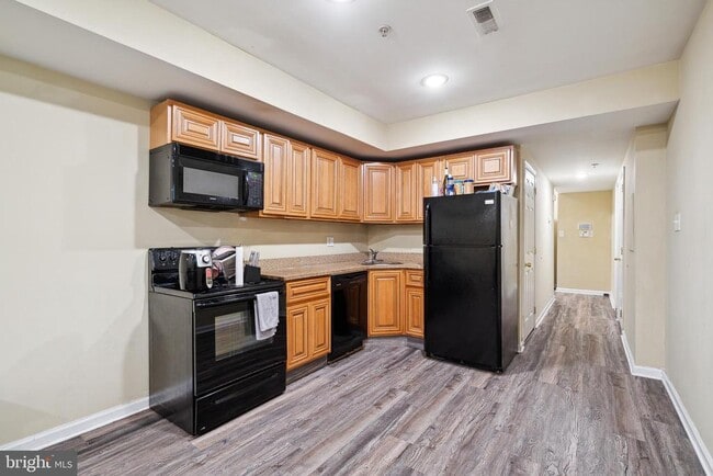 1611 N 17th St in Philadelphia, PA - Building Photo - Building Photo